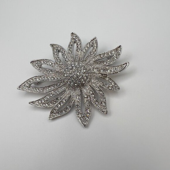 Vintage SETA Brooch Rhinestone Silver Tone Flower Large Chunky - Picture 5 of 9